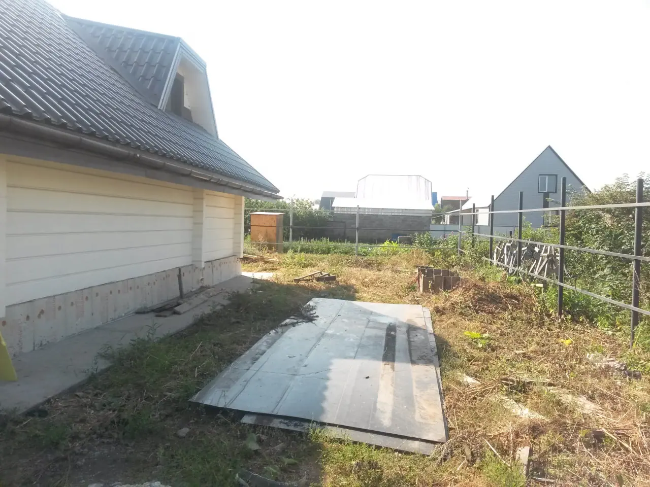 Пустой двор -> Японский сад (до)