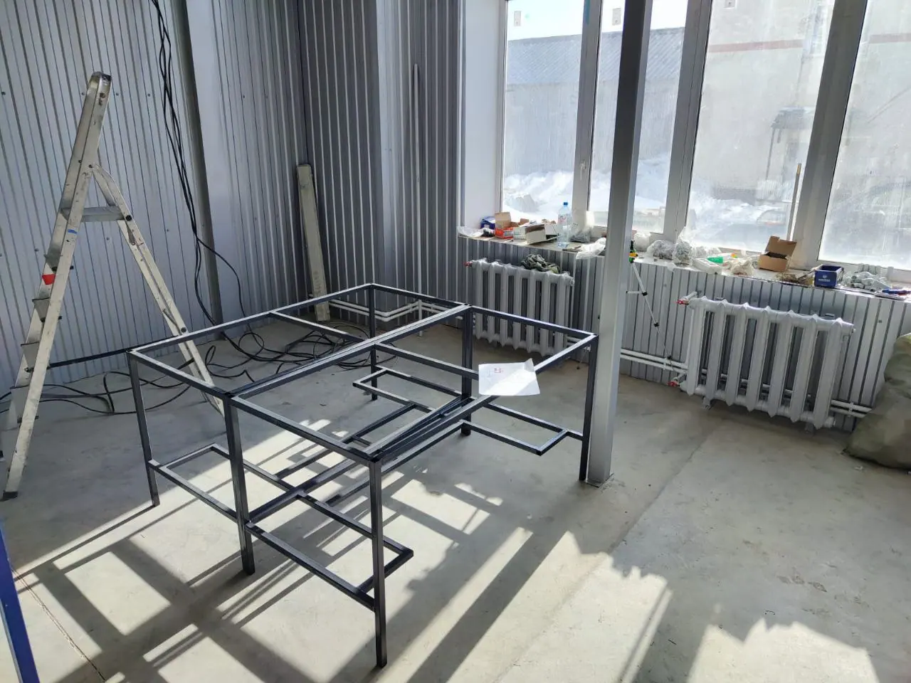 Пустая комната -> Лофт-кухня (до)